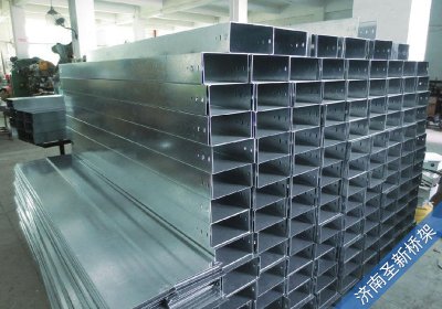 电缆桥架设置应该符合什么?