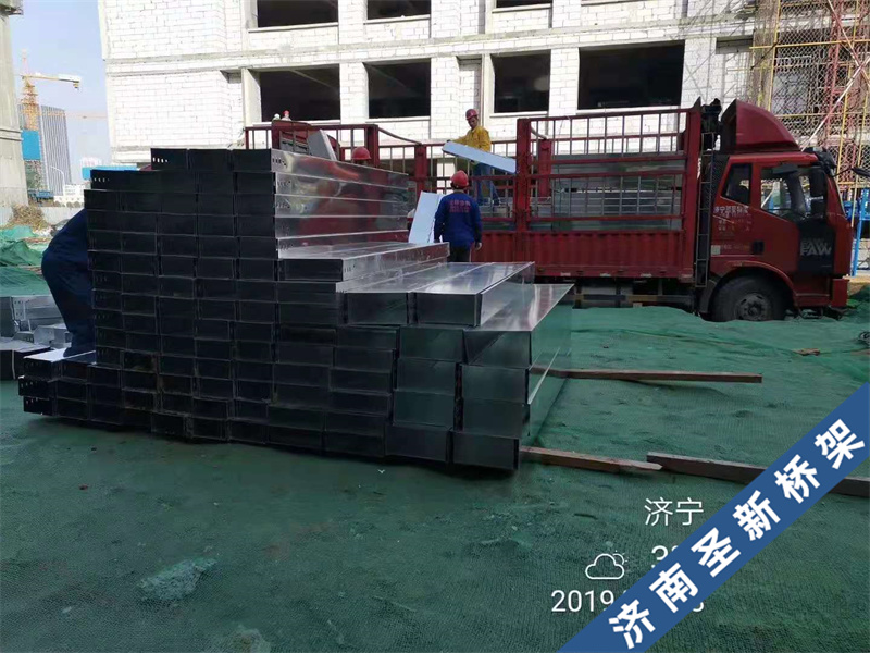 济宁东南中学