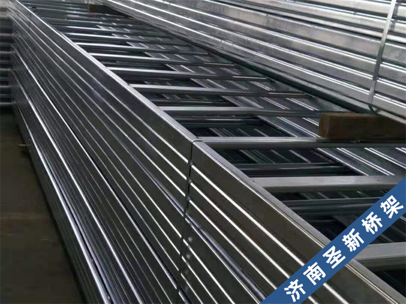 梯式桥架-SX001